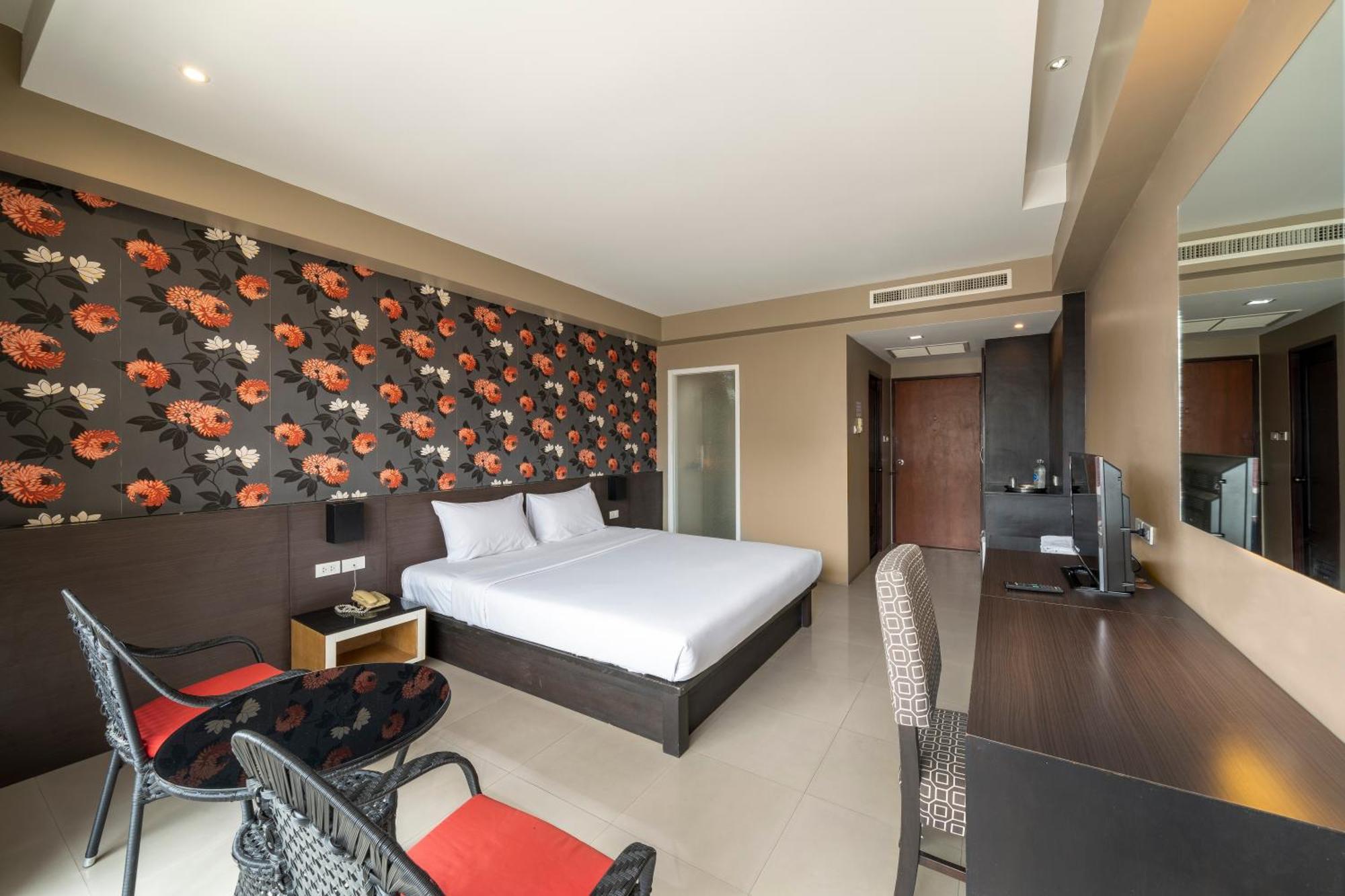 Welcome Plaza Hotel Паттая Екстер'єр фото