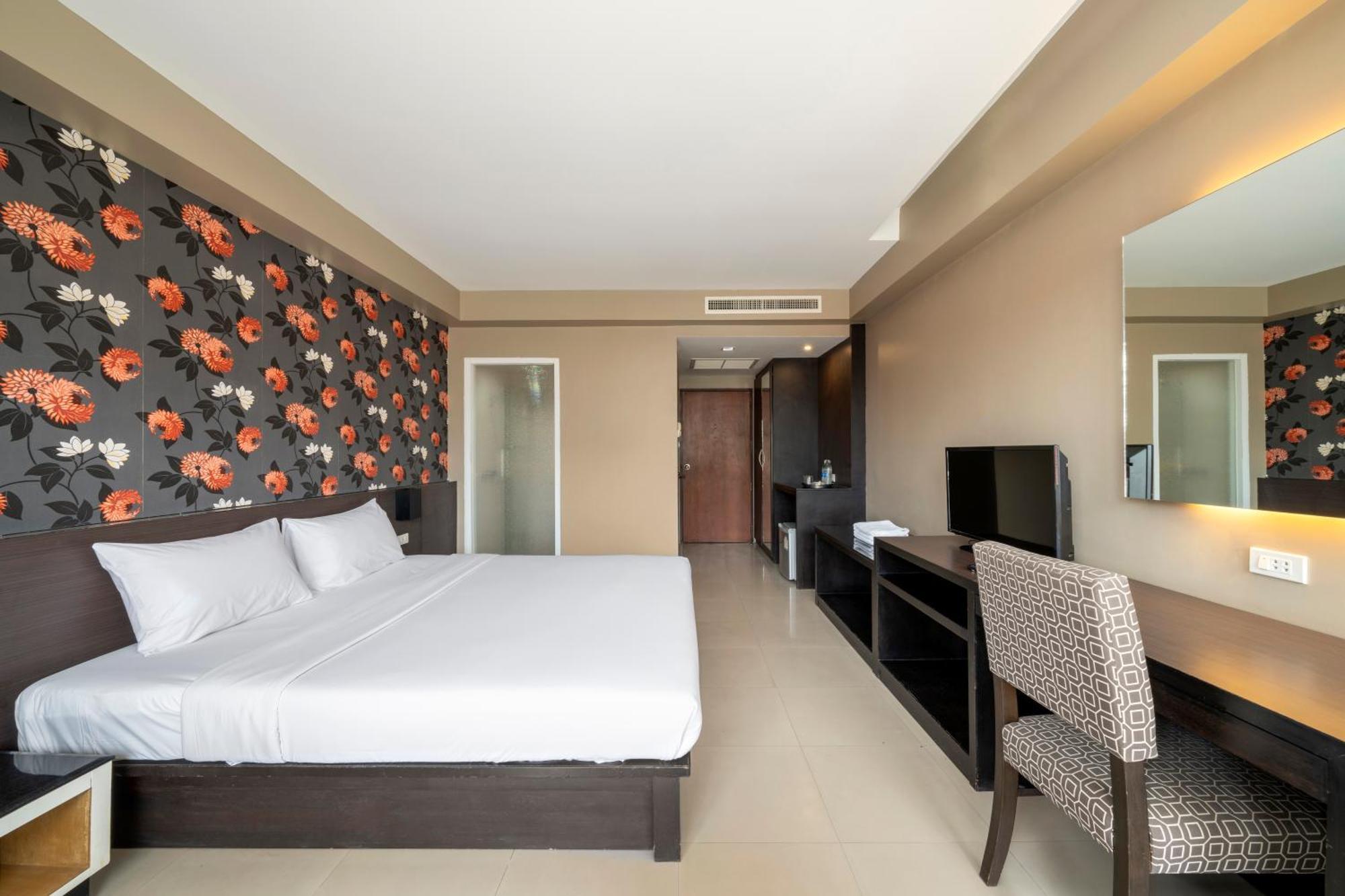 Welcome Plaza Hotel Паттая Екстер'єр фото